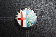 Alfa Romeo Konepellin / Takakontin Merkki 74mm (Kultainen)