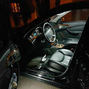 Nissan Fuga (Y51) Sisätilan LED -sarja – 17 -osainen