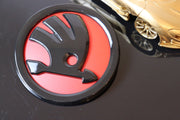 SKODA Musta-Punaiset etu- / taka merkit 80/90mm