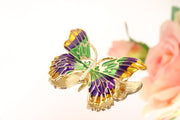 Pinssi "Timanttiperhonen"