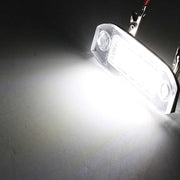 Volvo Kirkkaat LED rekisterikilven valot ; 6000K valkoinen luksus sävy (2kpl sarja)