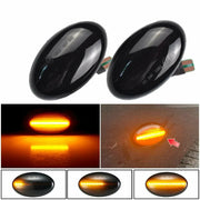 Smart ForTwo / Roadster LED sivuvilkut ; Aaltoefekti ; Tumma/Kirkas (2kpl sarja)